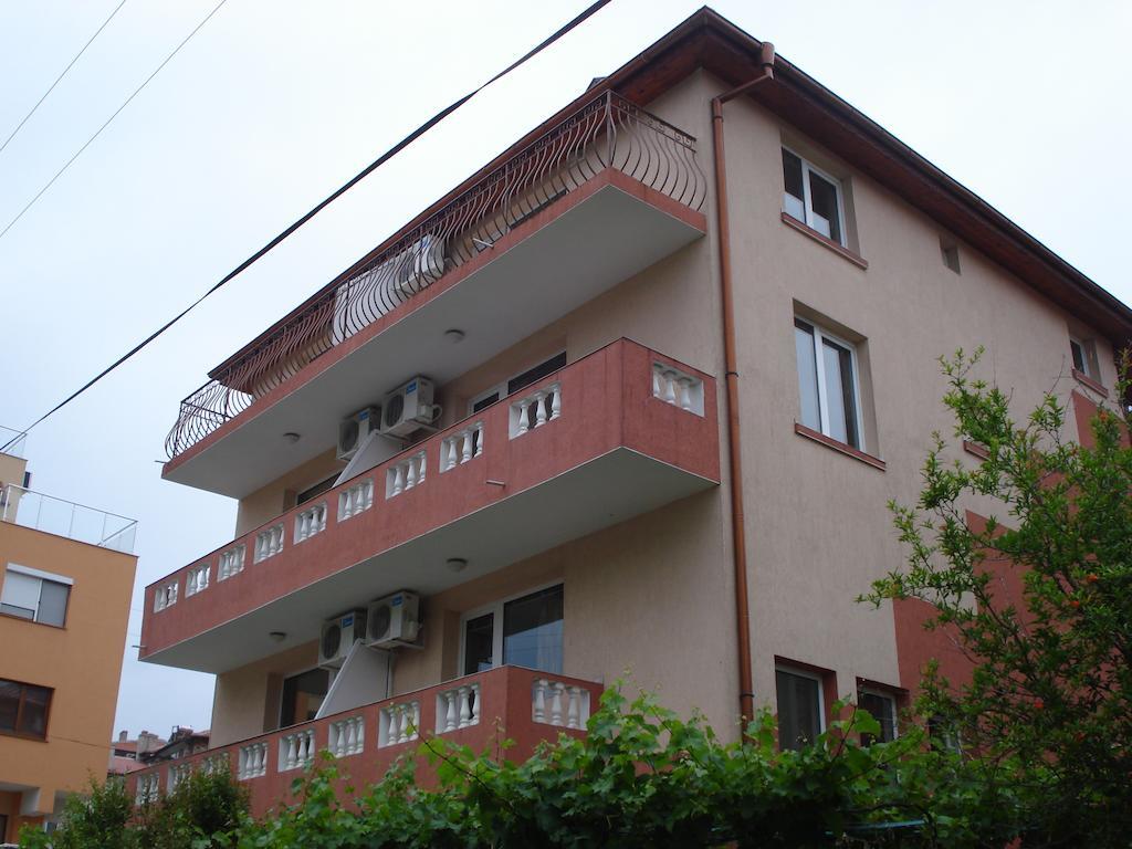 Moni 85 Family House Otel Süzebolu Dış mekan fotoğraf
